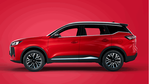 Tiggo 7 side view
