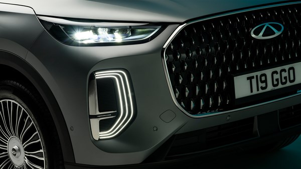 Tiggo 9 front grille